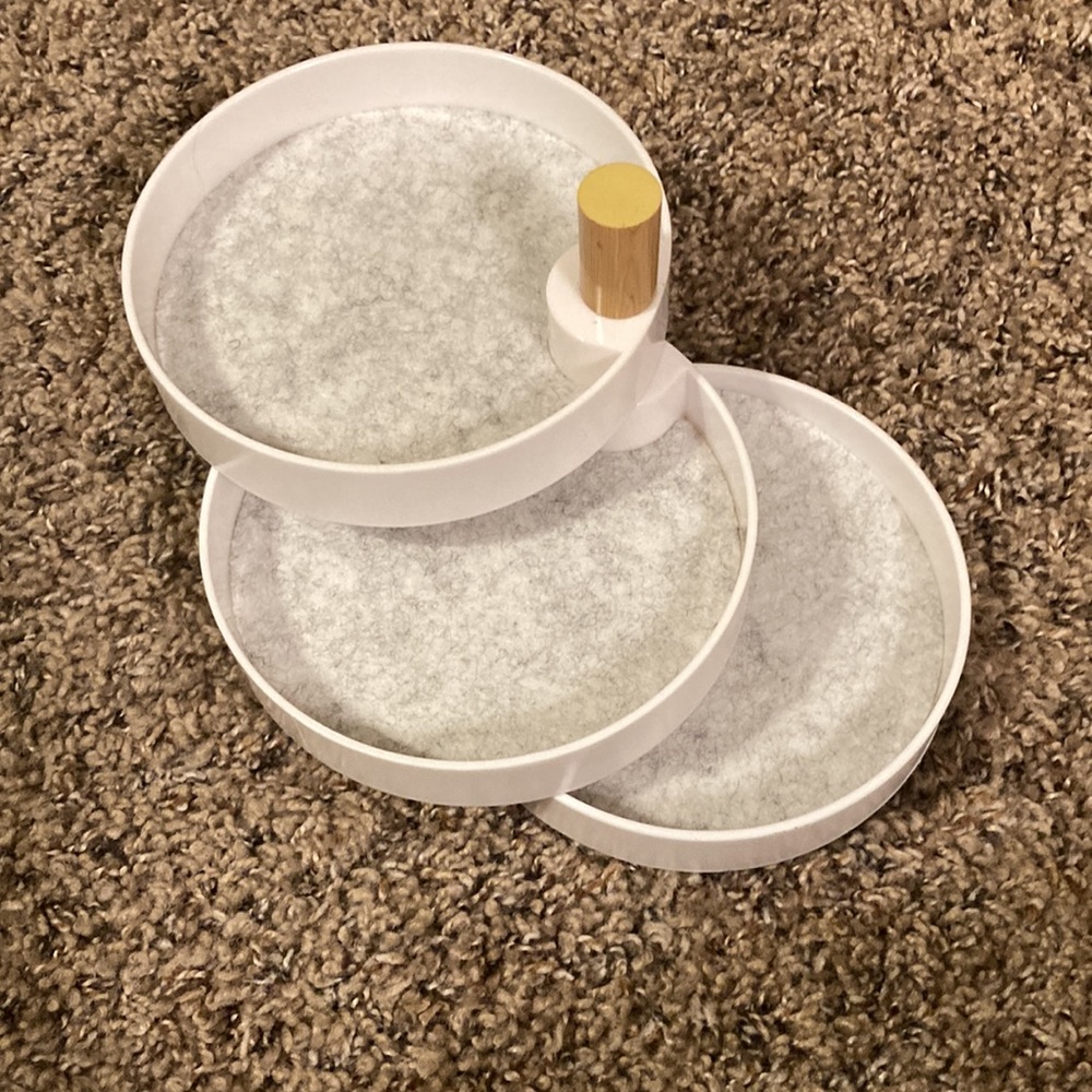 The 2Bandits Catchall Jewelry Tray